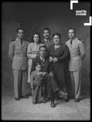 Retrato de la familia Zevallos Muñiz