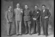 Coronel  Jorge Vargas, prefecto del Cuzco, junto a inspectores del gobierno peruano