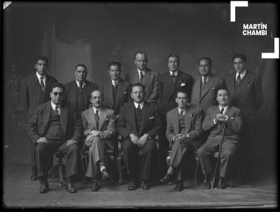 Retrato de la directiva de la cámara de Comercio del Cuzco