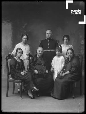 Retrato de la familia de Marcos Farfán Castilla y Mercedes Pacheco Delgado