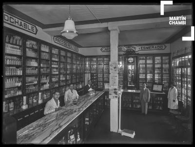 Interior de la Botica Portugal
