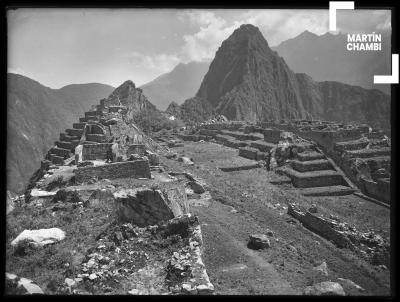 Vista a la plaza principal, Machu Picchu