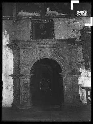 Portada interior del templo de San Juan de Letrán, Puno