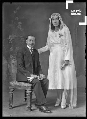 Retrato de los novios, Víctor Sotomayor y esposa