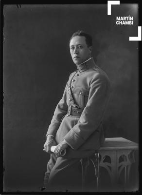 Retrato de militar no identificado del regimiento de infantería