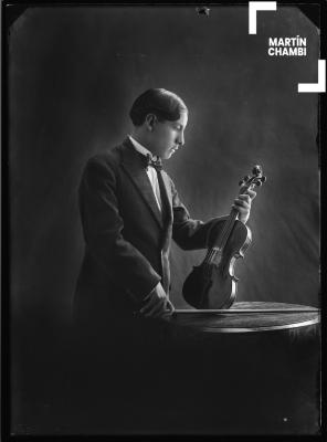 Retrato del violinista Isidro Andía