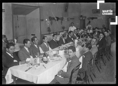 Banquete de despedida en honor de Julio Alcázar en el Hotel Colón