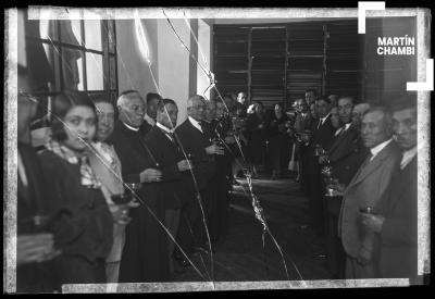 Brindis de inauguración en reunión social cuzqueña