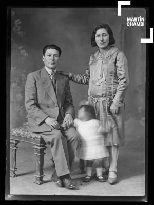 Retrato de la familia de Tómas Velarde y  Victoria Chaparro