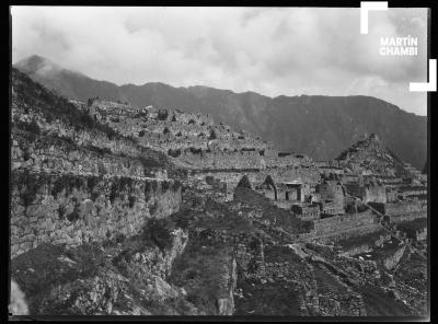 Vista hacia el grupo del Torreón, Machu Picchu