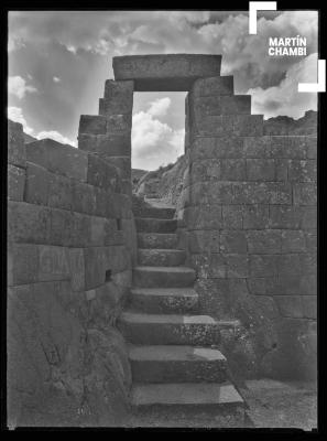 Portada del templo de la Intihuatana, Pisaq