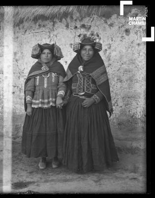 Retrato de mujeres no identificadas de Carabaya