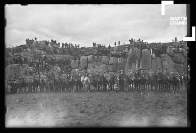 Festival en honor del embajador estadounidense John Pershing en Saqsaywaman