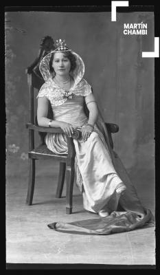 Retrato de Tula Aurelia Escobar Alzamora, Reina del Trabajo