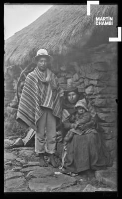 Retrato de familia no identificada de Coasa