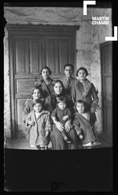Retrato de familia no identificada