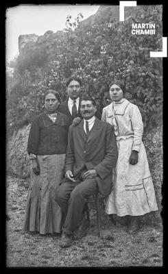 Retrato de familia no identificada