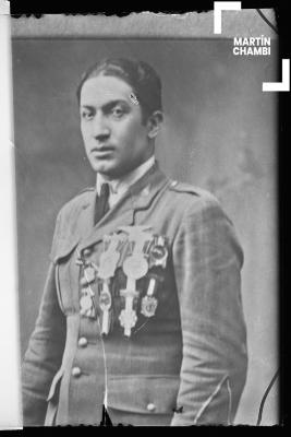 Reproducción fotográfica de imagen, retrato de Alejandro Velasco Astete